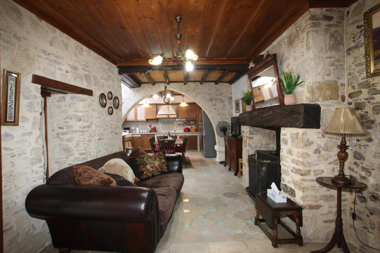 Afames House - Beautiful Traditional House Omodos Buitenkant foto
